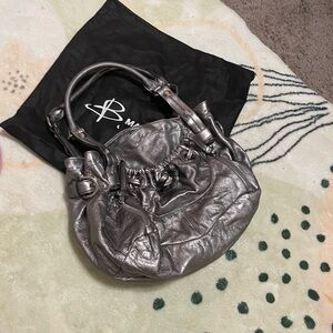 B. Makowsky Handbag, Silver Grey Leather